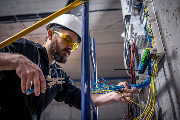 Best Affordable Emergency Electrician  in Bells, TX